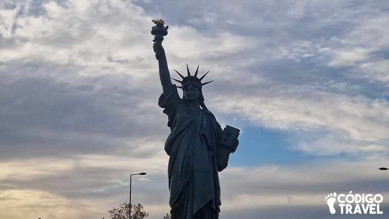 estatua de la libertad colmar